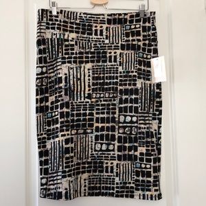 LulaRoe XL Cassie pencil skirt